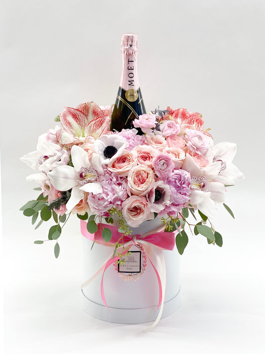 Moet x Flower Basket - M Ny Flowers